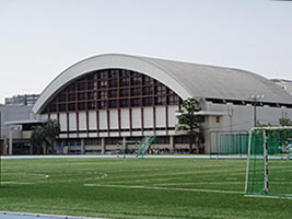 総合体育館