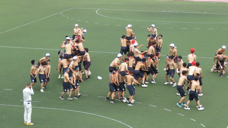 I 高2男子騎馬戦①.JPG